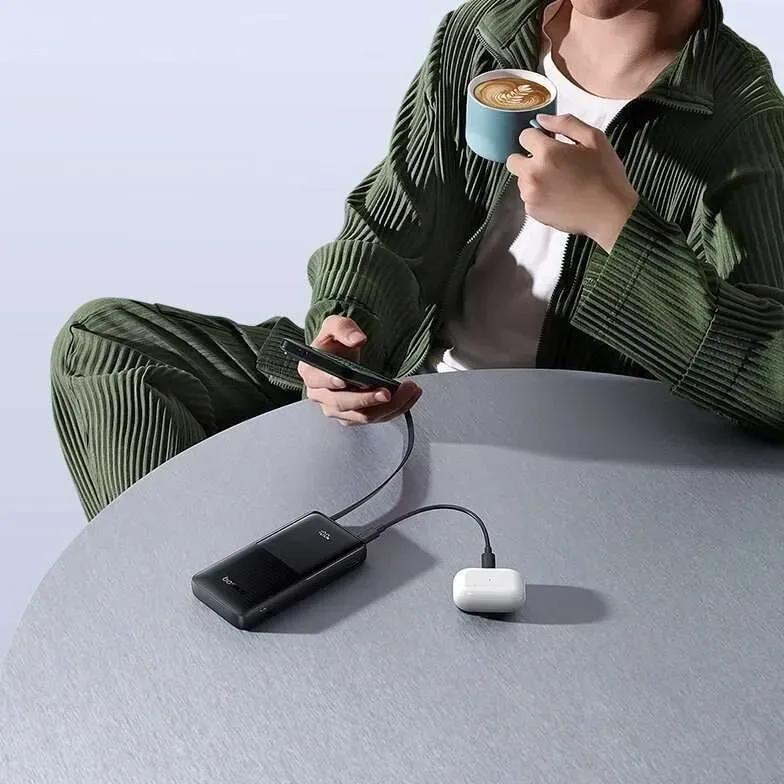 پاوربانک 10000 باسئوس مدل Bipow 2 P10077101113 توان 20 وات همراه با کابل Type C متصل image gallery