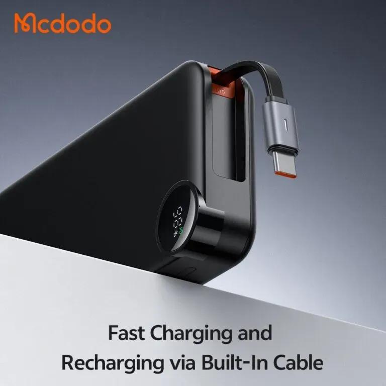 پاوربانک 10000 مک دودو  مدل Freego MC-3870 توان 30 وات همراه با کابل متصل image gallery