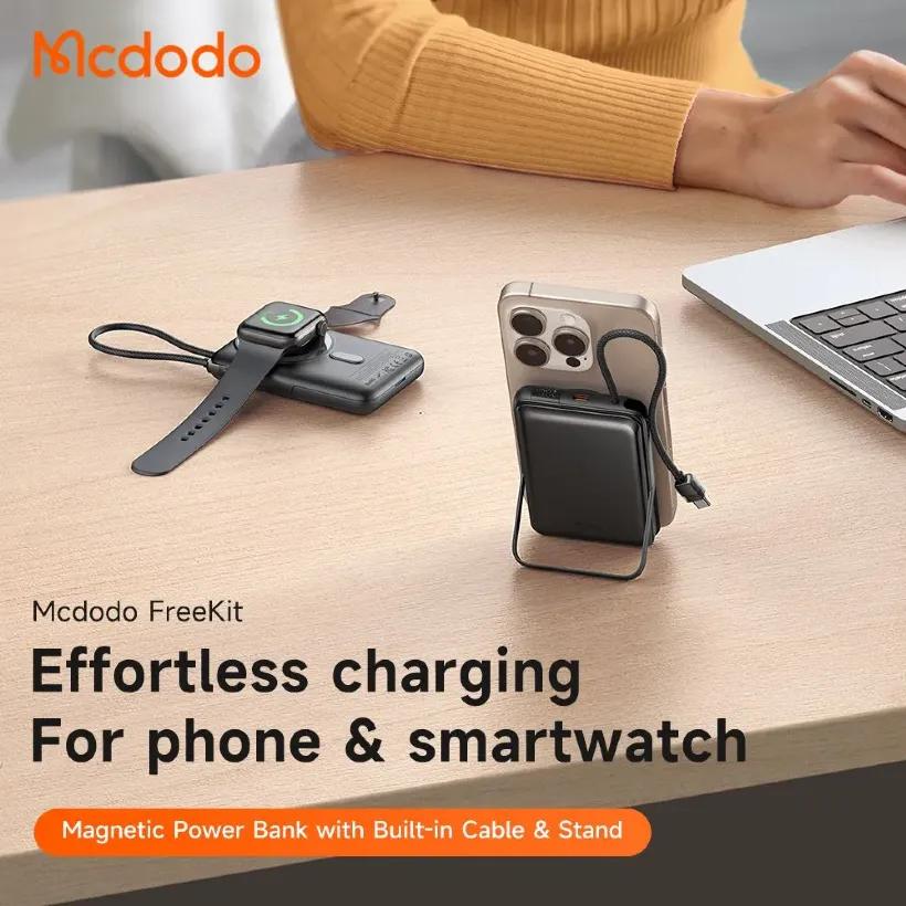 پاوربانک وایرلس 10000 مگنتی مک دودو مدل  MC-6320 توان 20 وات دارای کابل متصل و استند image gallery