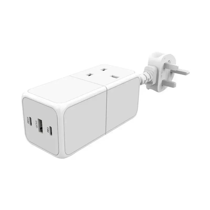 چند راهی برق و شارژر پاورولوژی مدل  65W Power Strip PWPS65W دارای 3 پورت